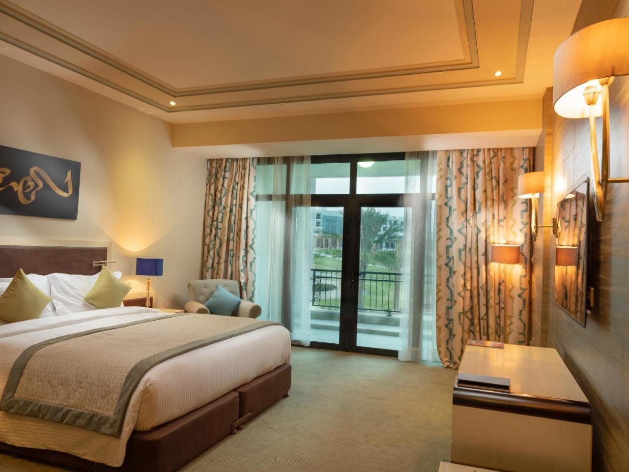 Retaj Salwa Resort & Spa Doha Eksteriør billede A room at the hotel