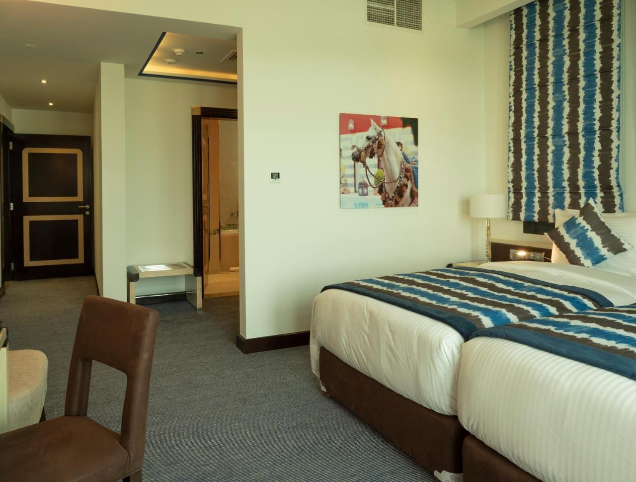 Retaj Salwa Resort & Spa Al Rayyan Eksteriør billede A room at the hotel