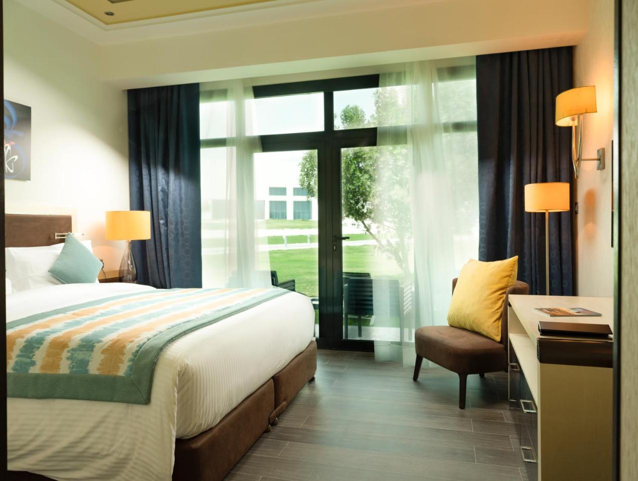 Retaj Salwa Resort & Spa Doha Eksteriør billede A room at the hotel