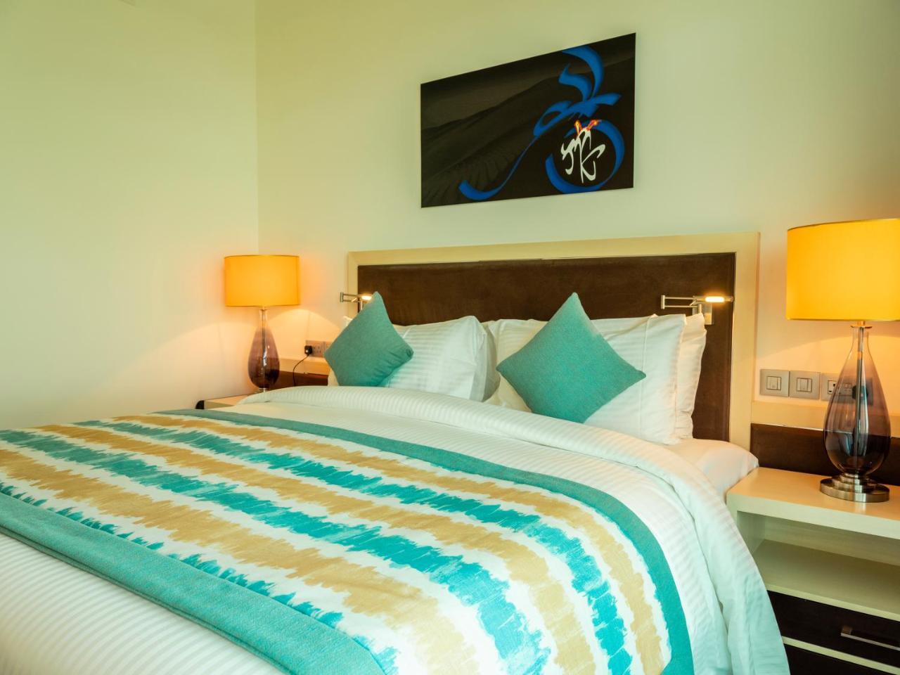 Retaj Salwa Resort & Spa Al Rayyan Eksteriør billede A bedroom at the hotel