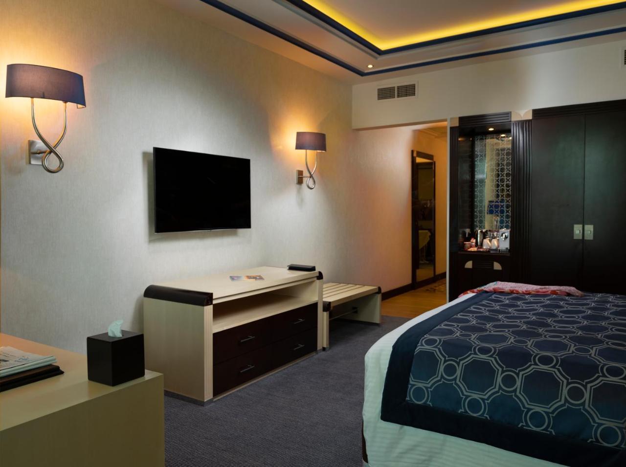 Retaj Salwa Resort & Spa Doha Eksteriør billede A room at the hotel