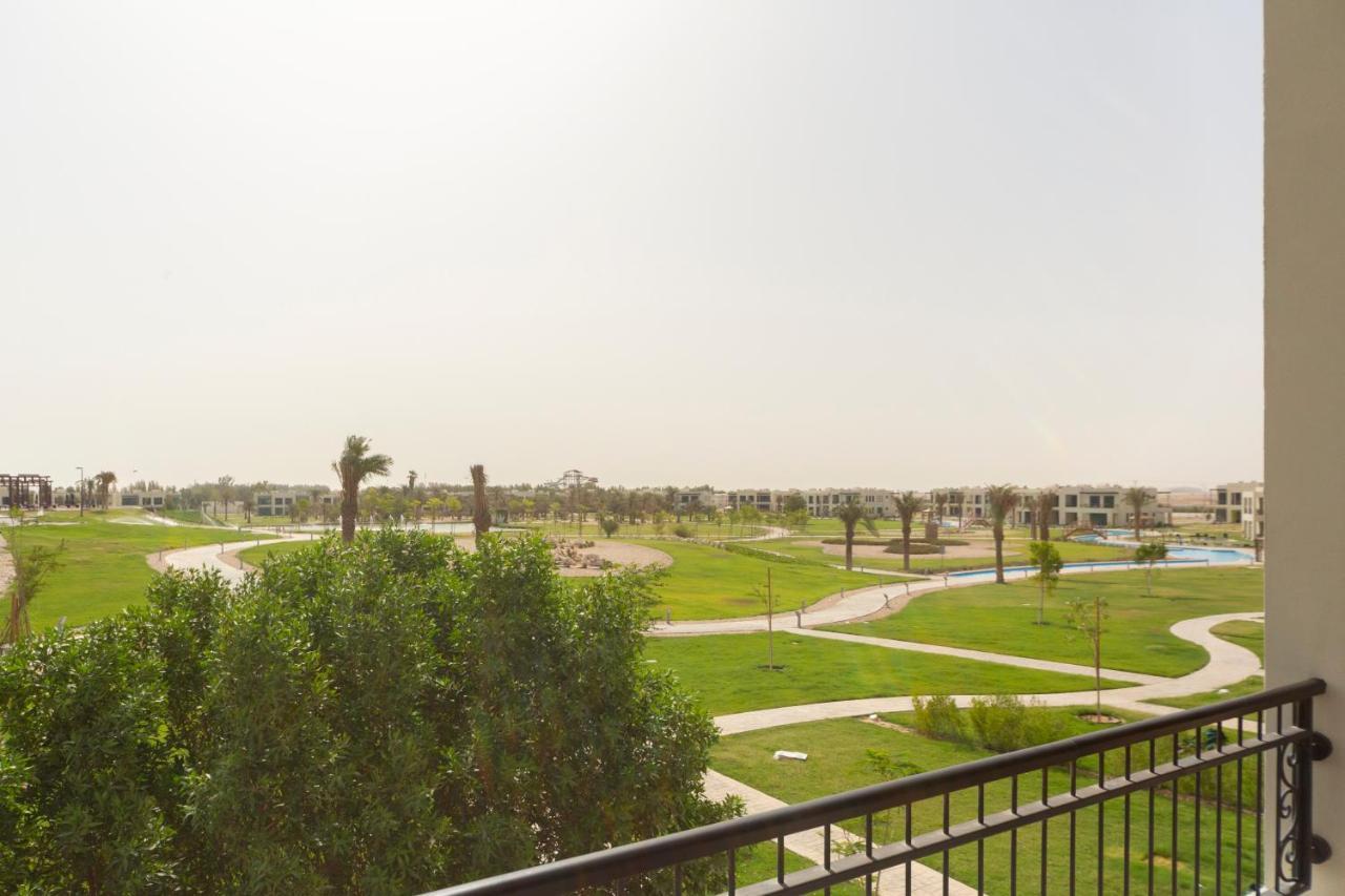 Retaj Salwa Resort & Spa Doha Eksteriør billede View of the golf course